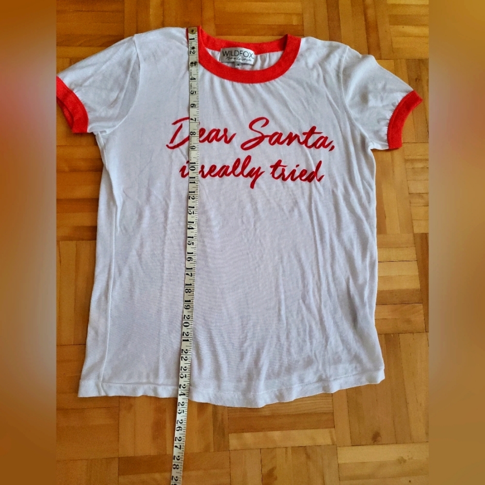 WILDFOX 2 t-shirts (XS and S) for seasonal holidays. NEW.